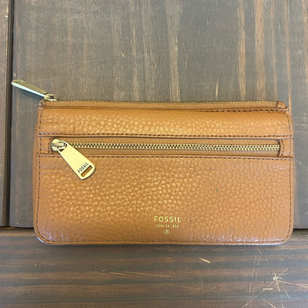 FOSSIL Preston Clutch‎ Multi-Function Womens Wallet Light Brown Tan No Strap